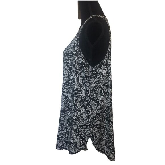 Old Navy Sleeveless Tank Tunic in Black/White - Size XL - Picture 2 of 4